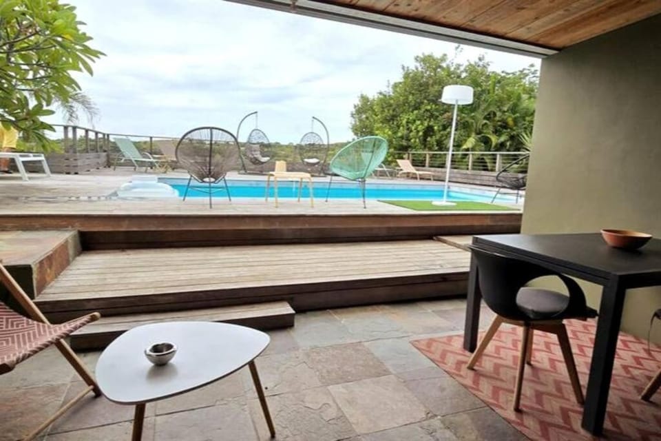 Patio, Day, Natural landscape, View (from property/room), Balcony/Terrace, Dining area, Pool view, Swimming pool, sunbed