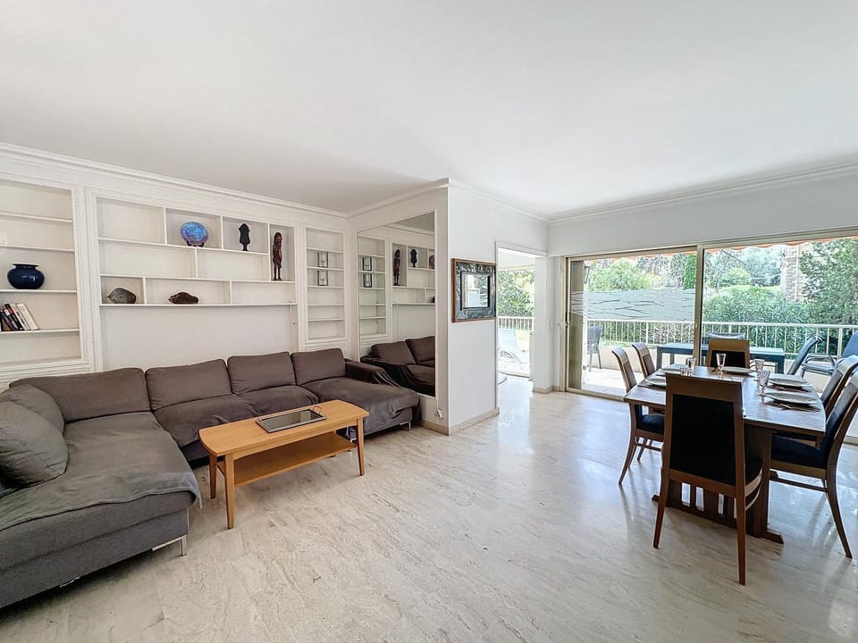 130m2 Terrasses, Jardin, 4chambres, Climatisation Apartment in Cannes