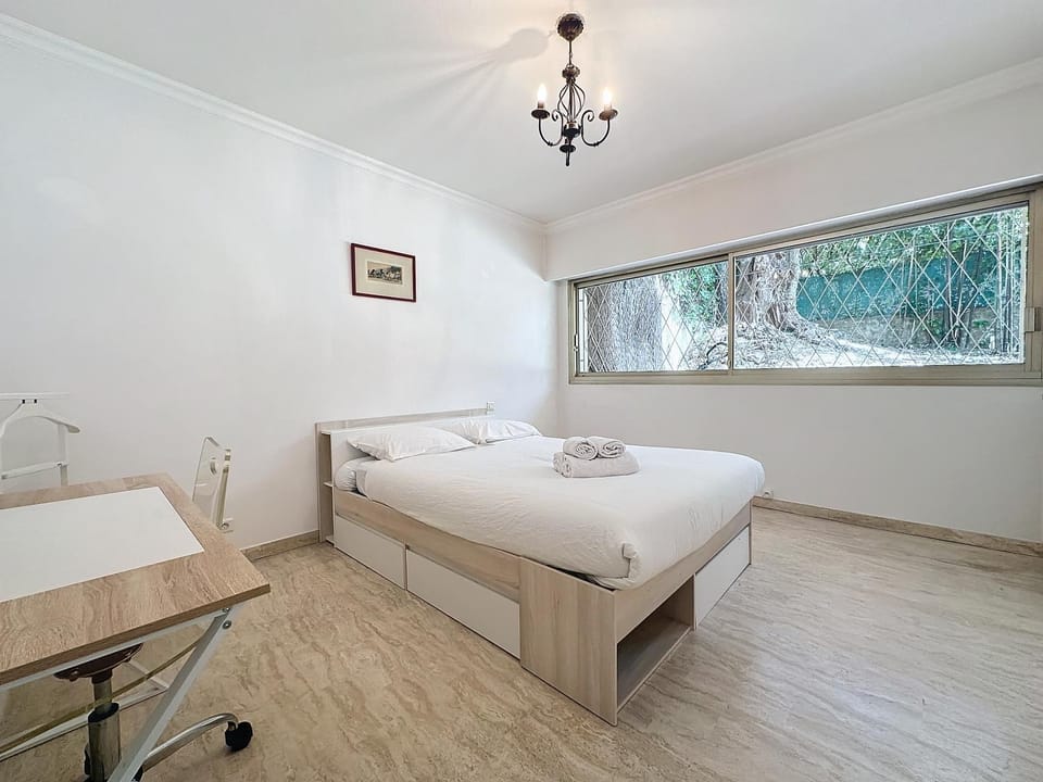 130m2 Terrasses, Jardin, 4chambres, Climatisation Apartment in Cannes