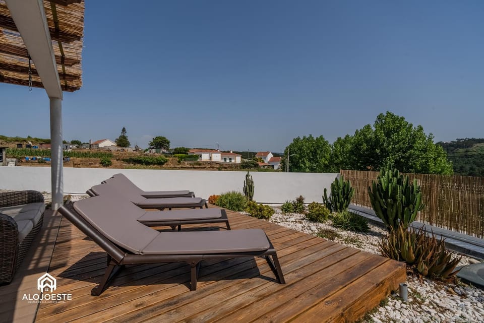 Sunrise Villa - Retreat with pool by Ericeira Villa in Ericeira