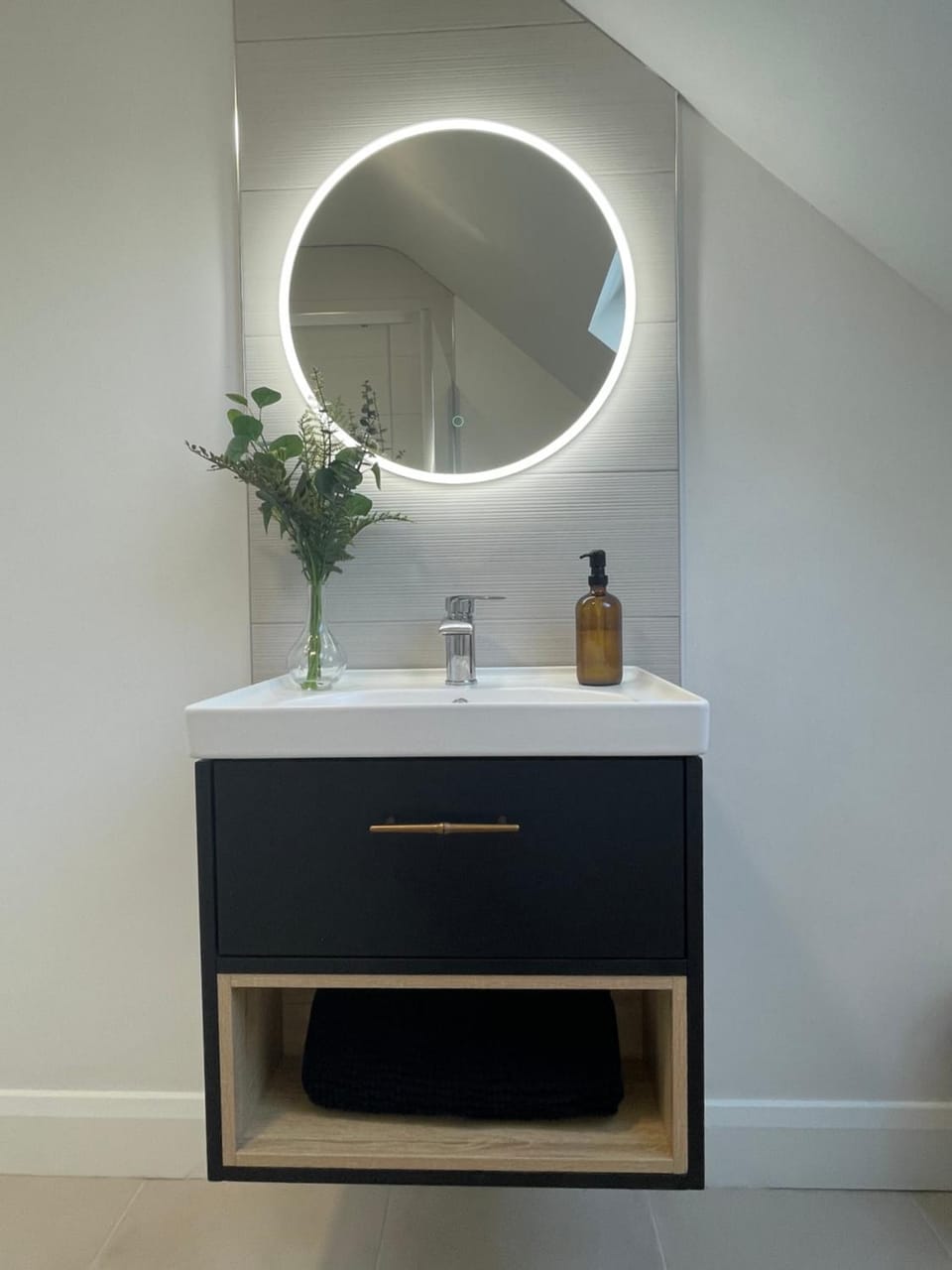 Two Bedroom Deluxe Sea View Guest Suite Apartment in County Clare