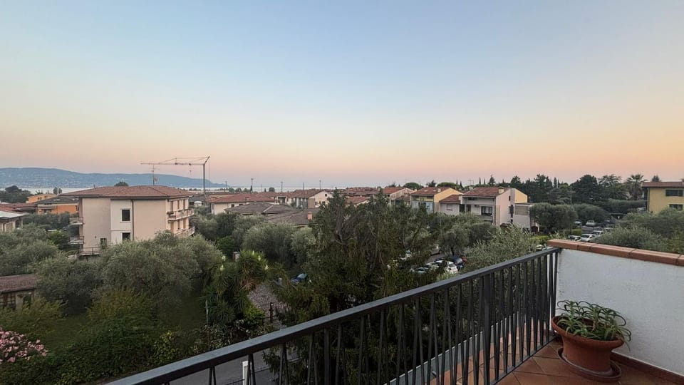 Natural landscape, View (from property/room), Balcony/Terrace