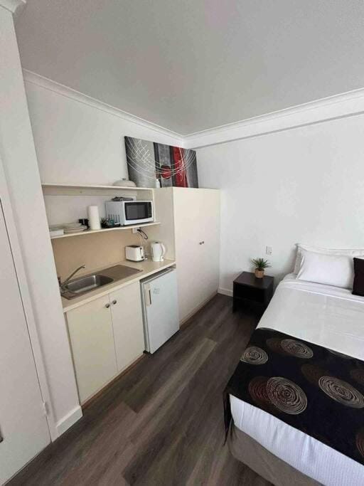 City entire ensuite room 304 Apartment in Adelaide
