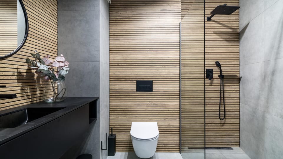 Shower, Toilet, Bathroom
