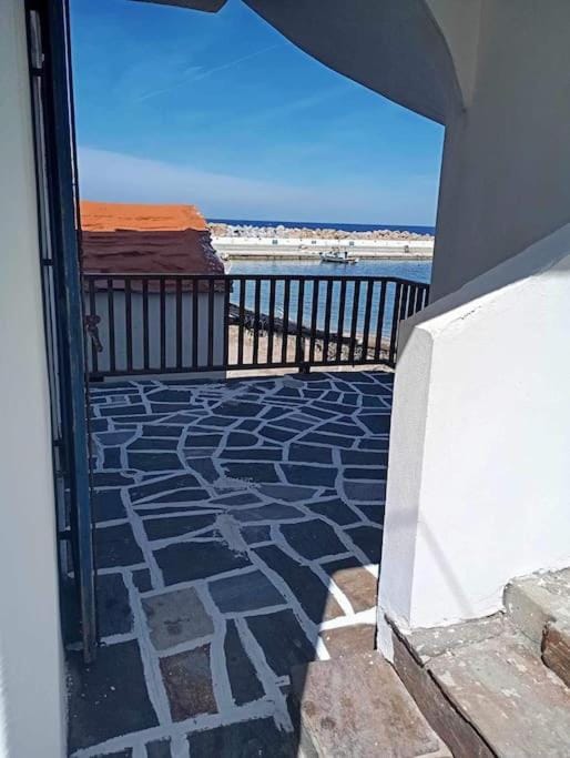 Day, Natural landscape, Balcony/Terrace, Sea view