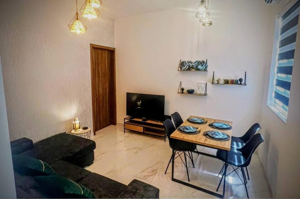 1BED Maisonette in Bugibba Square by Homely Apartment in Saint Paul's Bay