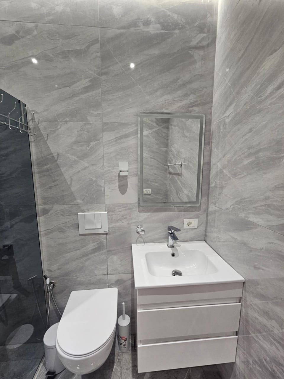 Geri's Beach Apartments Apartment in Tirana County, Albania