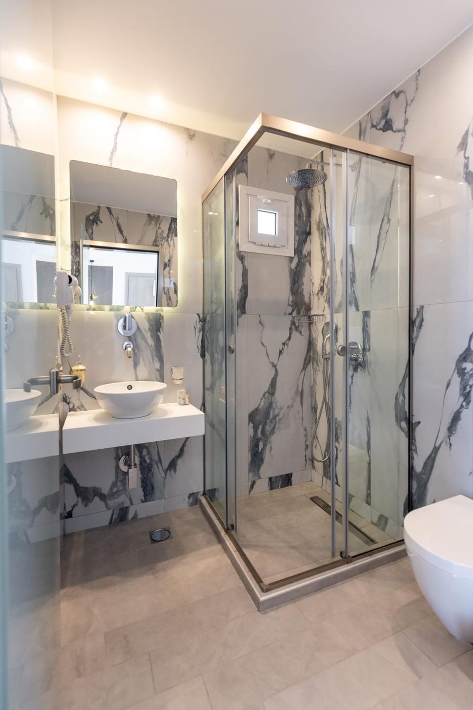 Ester Luxury Rooms Hotel in Thasos