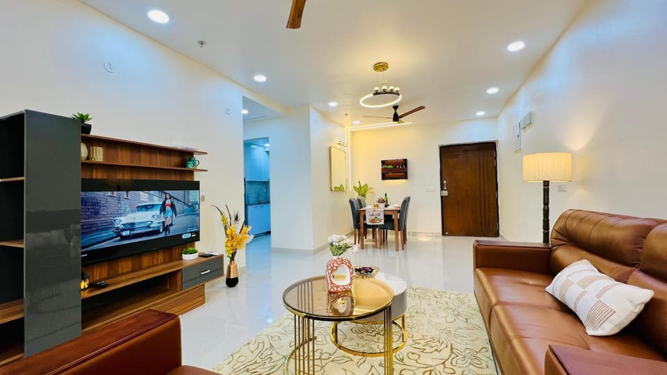 TV and multimedia, Living room, Dining area