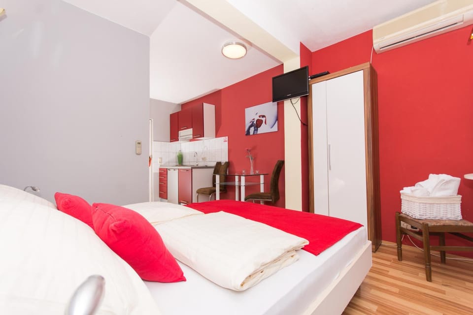 103 Apartment in Okrug Gornji