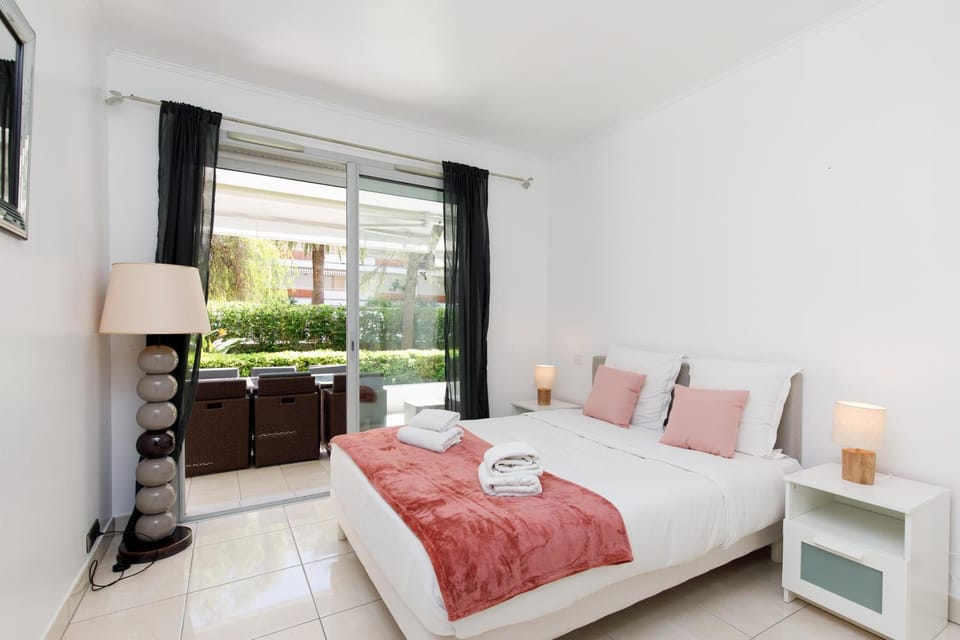 Cristal Croisette YourHostHelper Apartment in Cannes