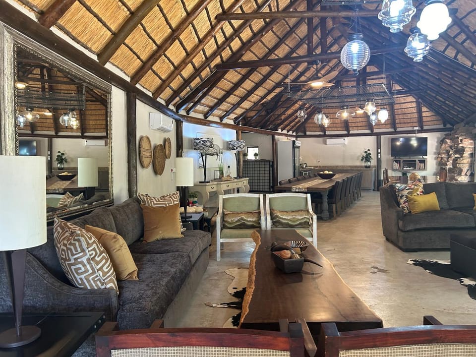 Communal lounge/ TV room, Banquet/Function facilities