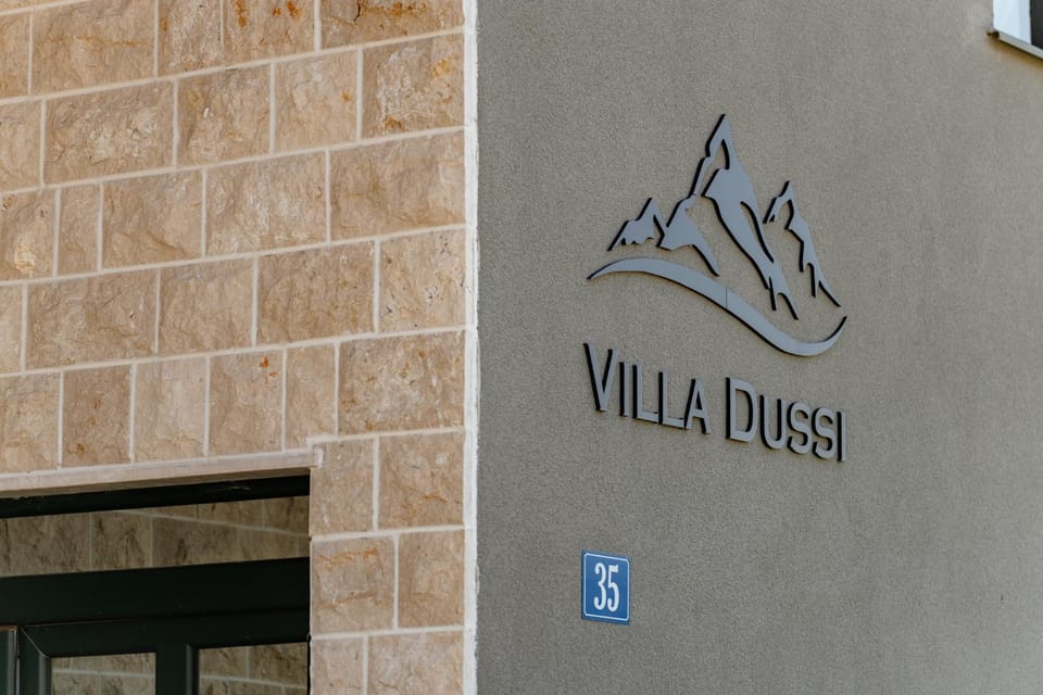 Villa Dussi Villa in Montenegro