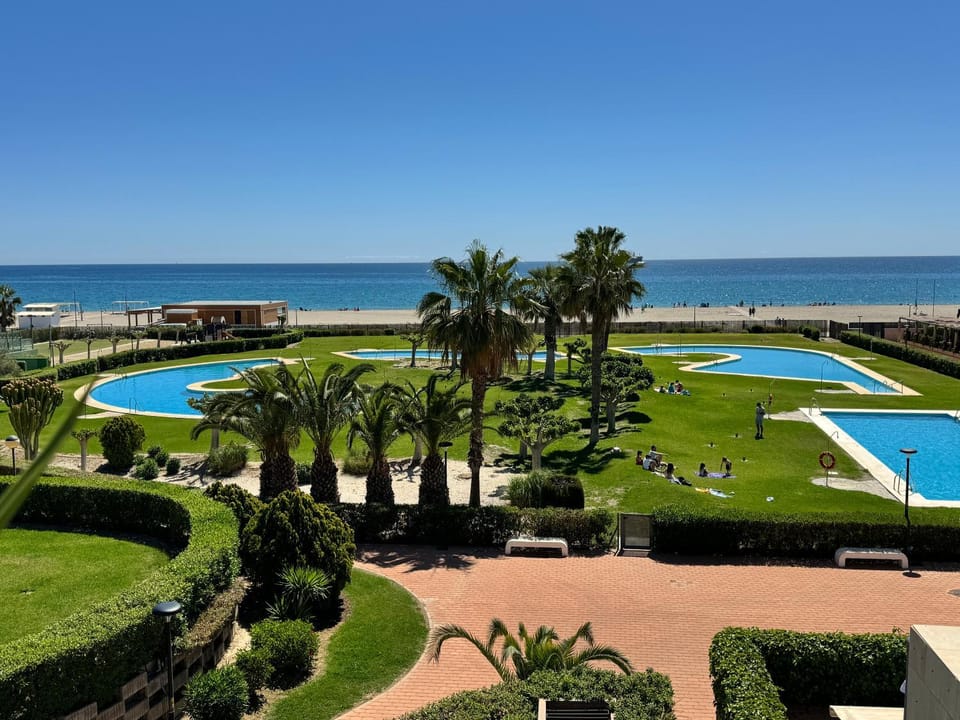 Beach, Garden view, Sea view, Swimming pool