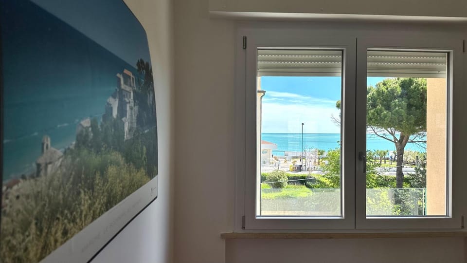 M026 - Marcelli, nuovo trilocale con terrazzo a 80 metri dal mare Apartment in Marcelli
