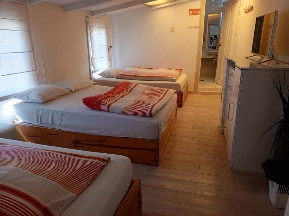 Atatau Hostel Bed and Breakfast in La Paz