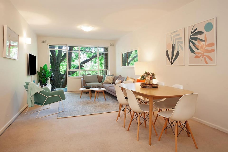 Bayside Tranquility Apartment in Sydney