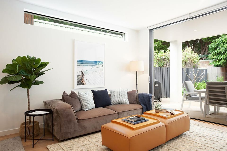 Bondi Coastal Charm House in Sydney