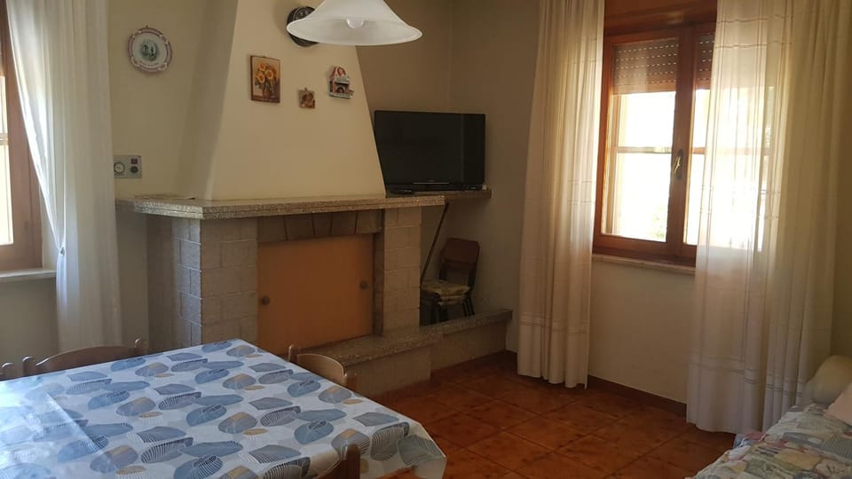 VILLA DUE TIGLI House in Umbria