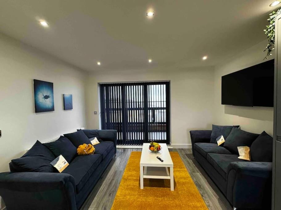 Wave Song - Hornsea Town House with Sea Views and Balconies House in England