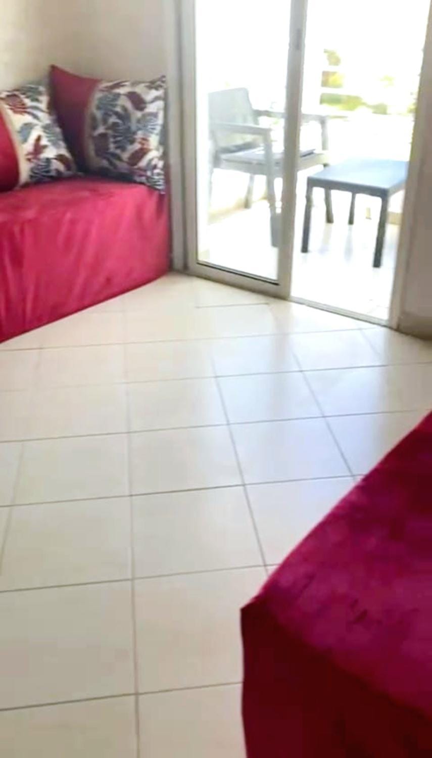 Appartement avec piscine Apartment in Bouznika