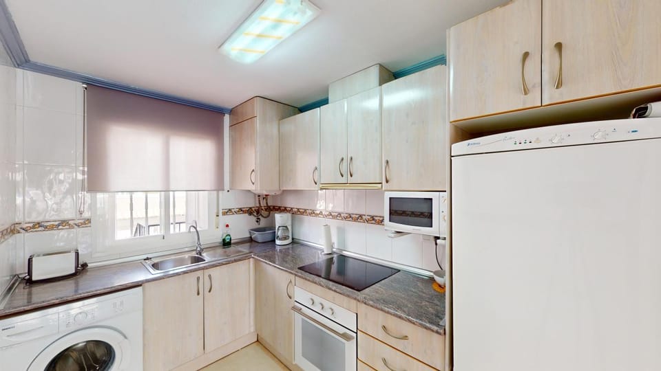 Kitchen or kitchenette, minibar, pet friendly, stove, washing machine