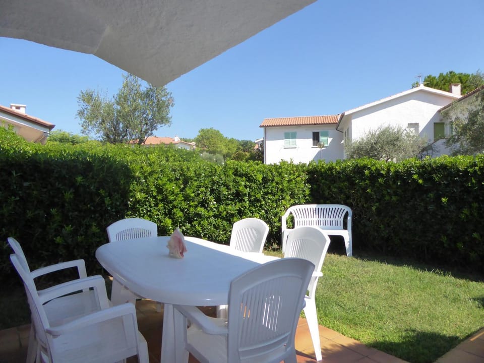Patio, Garden