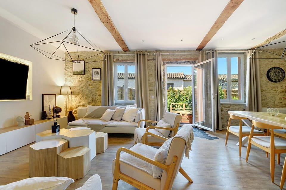 Property building, Living room