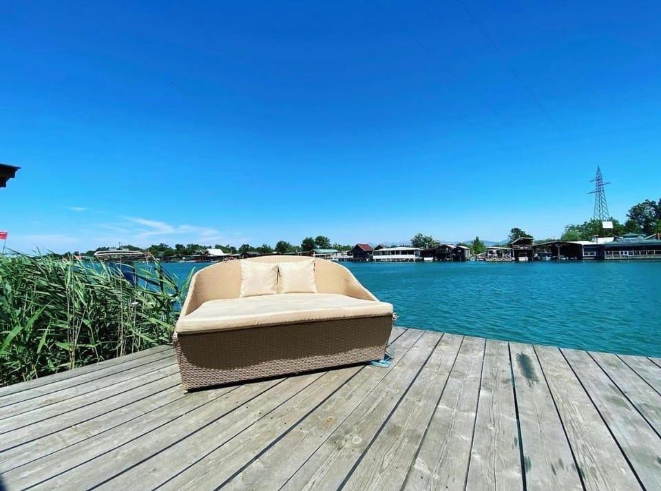 Eli - Waterfront Villa House in Ulcinj Municipality