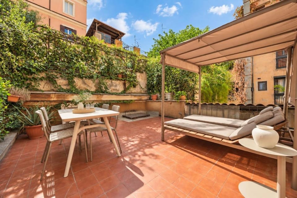 Domus Fori Imperiali Apartment in Rome