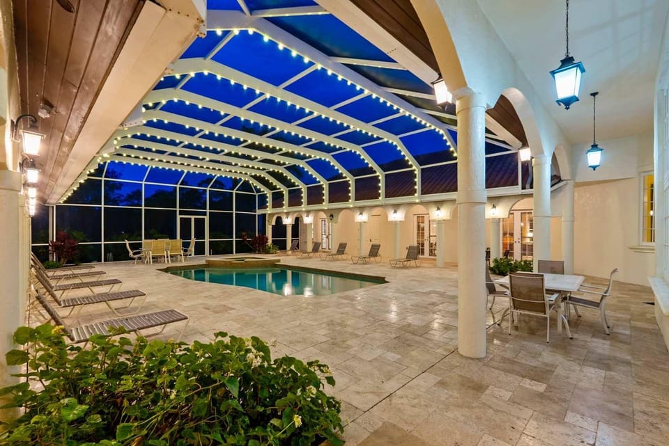 Pool view, Swimming pool, Swimming pool, sunbed
