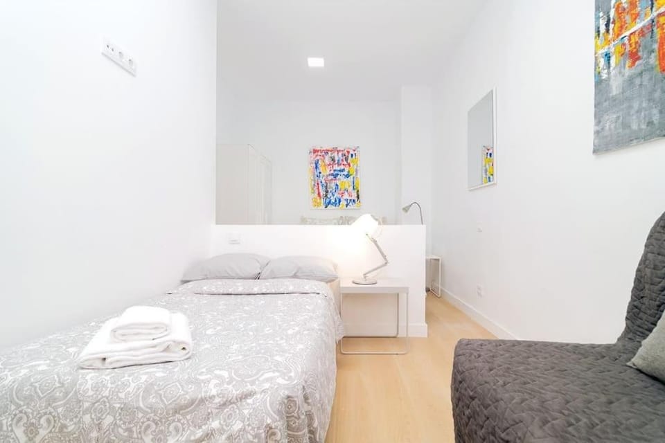 Armonia Molino, Encanto y Comodidad en Tetuan Apartment in Madrid