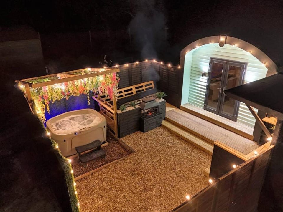 The Retreat @The Outside Inn Campground/ 
RV Resort in Rother District