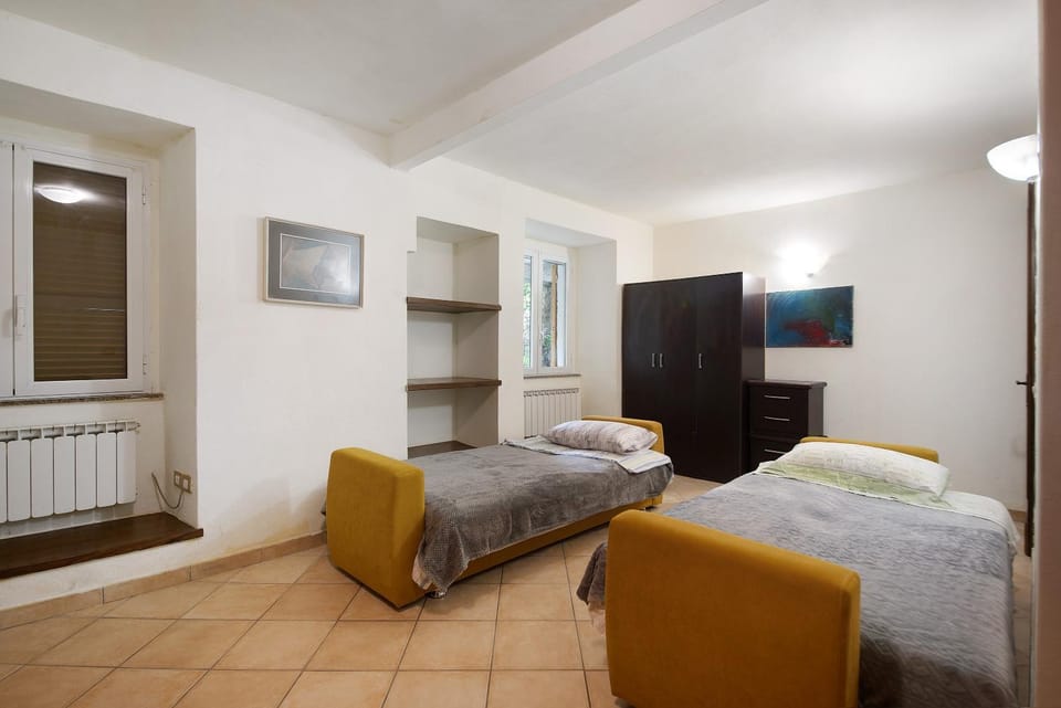 Property building, Living room, Bedroom