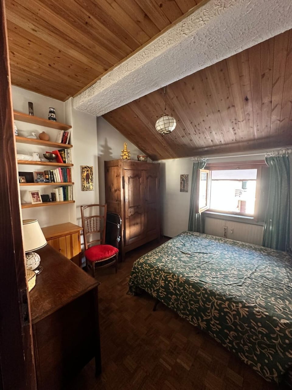 Property building, Living room, Bedroom