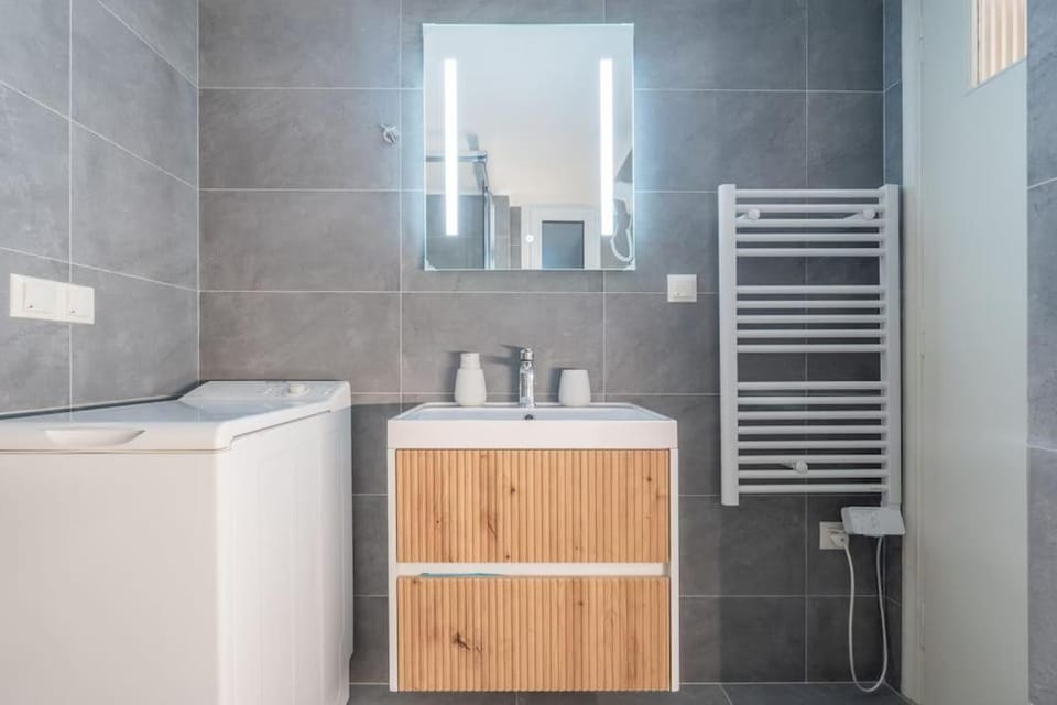 Bright Serenity 1DR Apt in Koukaki Apartment in Kallithea