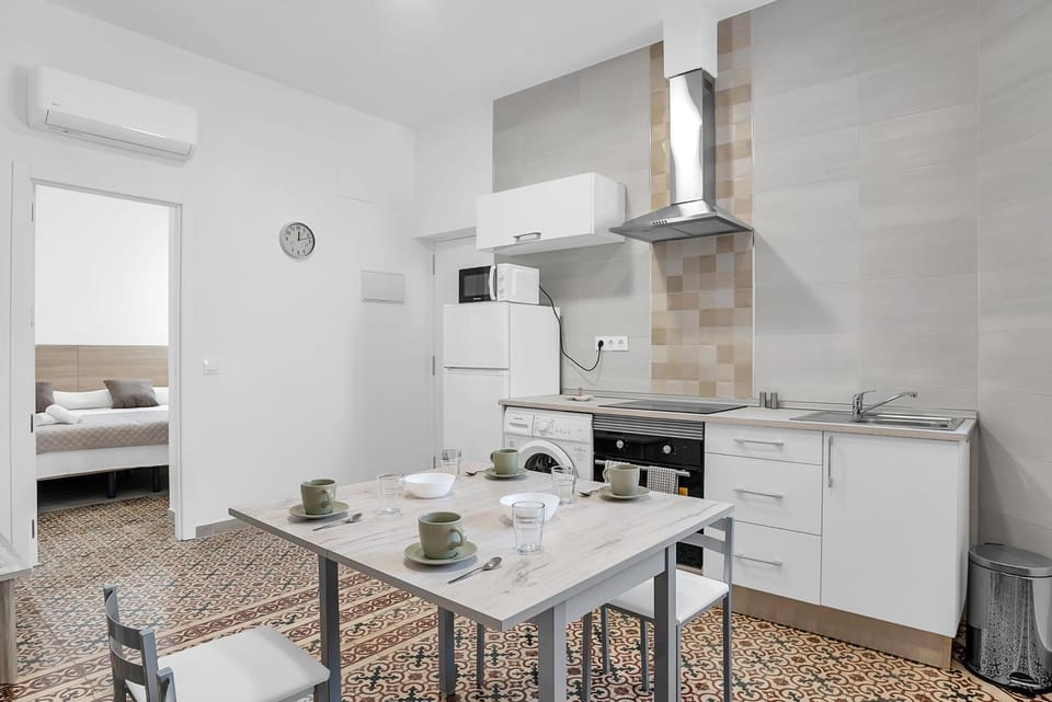 Property building, Kitchen or kitchenette, Living room