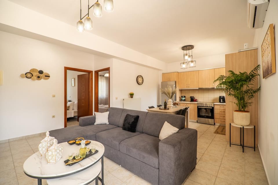 Living room, Seating area, Dining area, kitchen