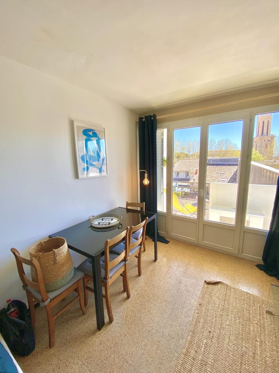 View (from property/room), View (from property/room), Living room, Seating area, Dining area, City view, City view, Garden view, Landmark view, Landmark view, Street view, Street view, Quiet street view, Inner courtyard view