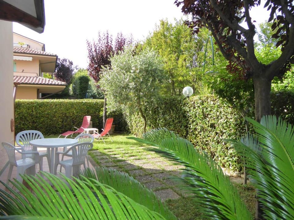 Spring, Day, Garden, Garden view