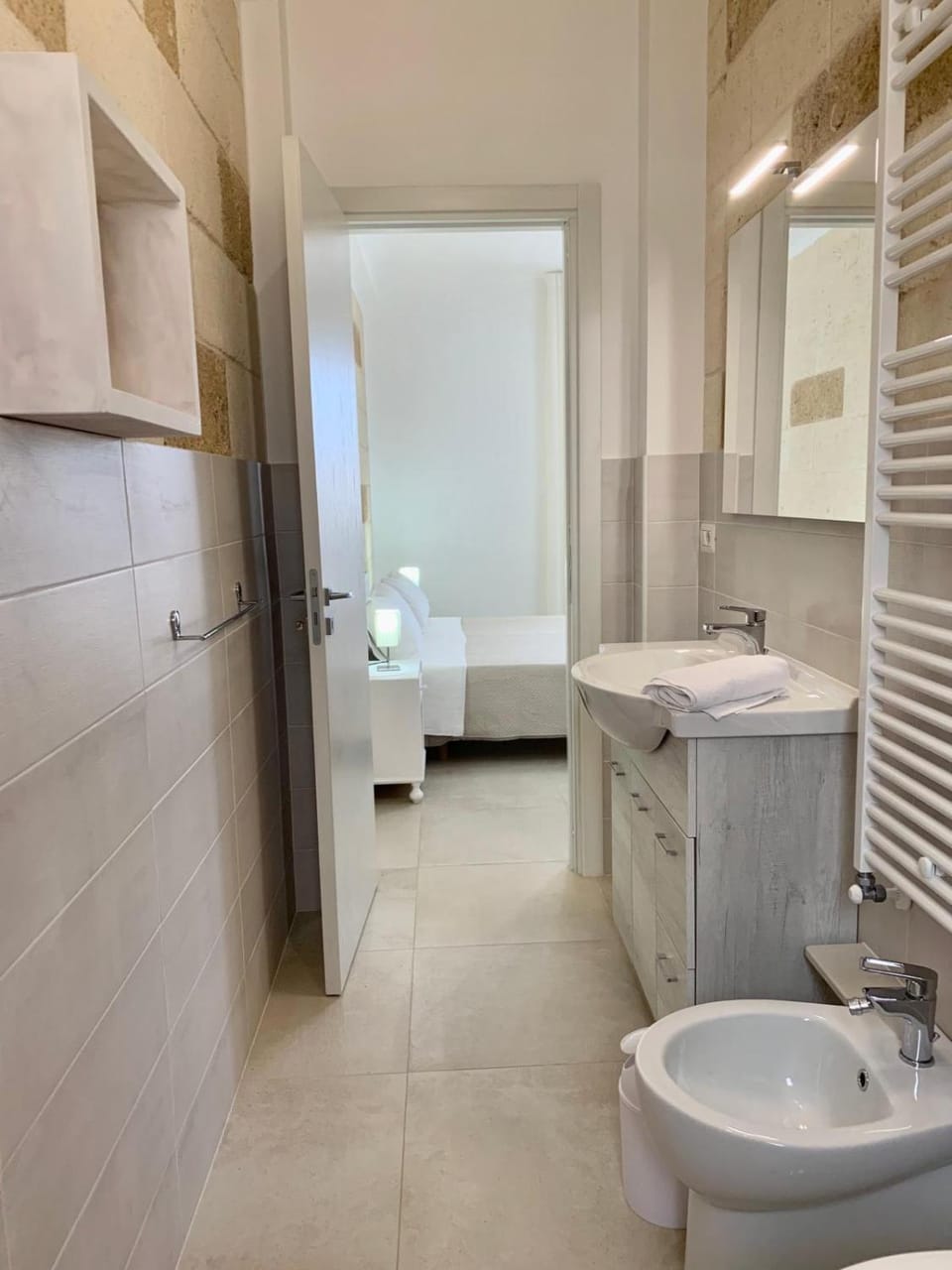 Bathroom, bidet