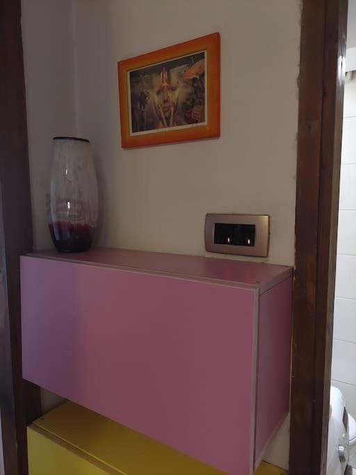 Modern 1-bedroom condo with free parking & fast WiFi Apartment in Podgorica