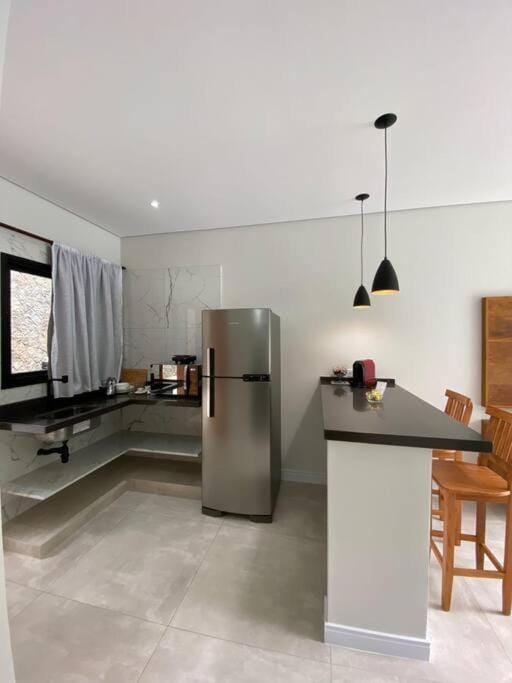 Líquens Ilhabela - Flat 1 a 50m da Praia Veloso Apartment in State of São Paulo