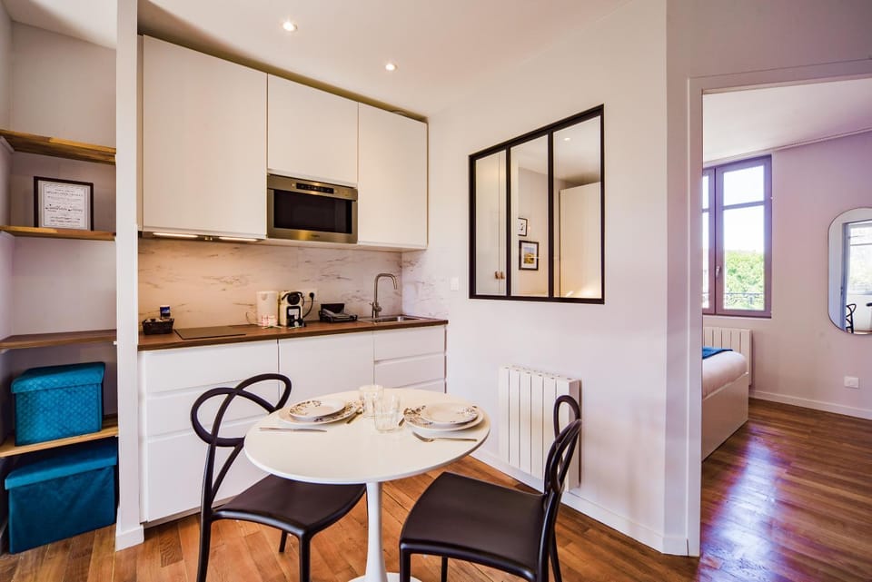Living room, kitchen