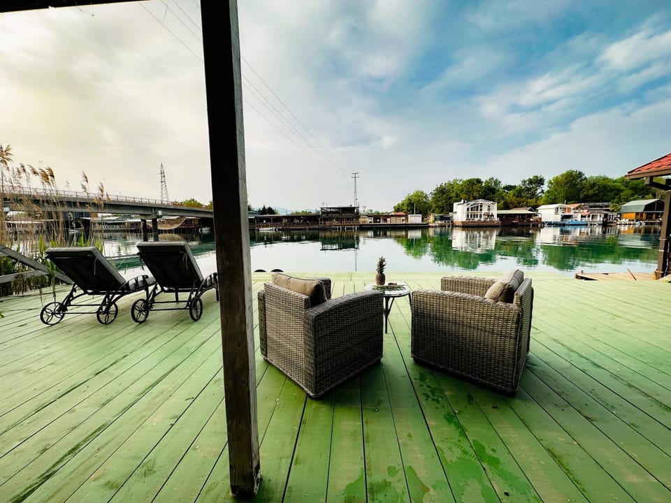 Bianca - Waterfront Villa, Best location House in Ulcinj Municipality