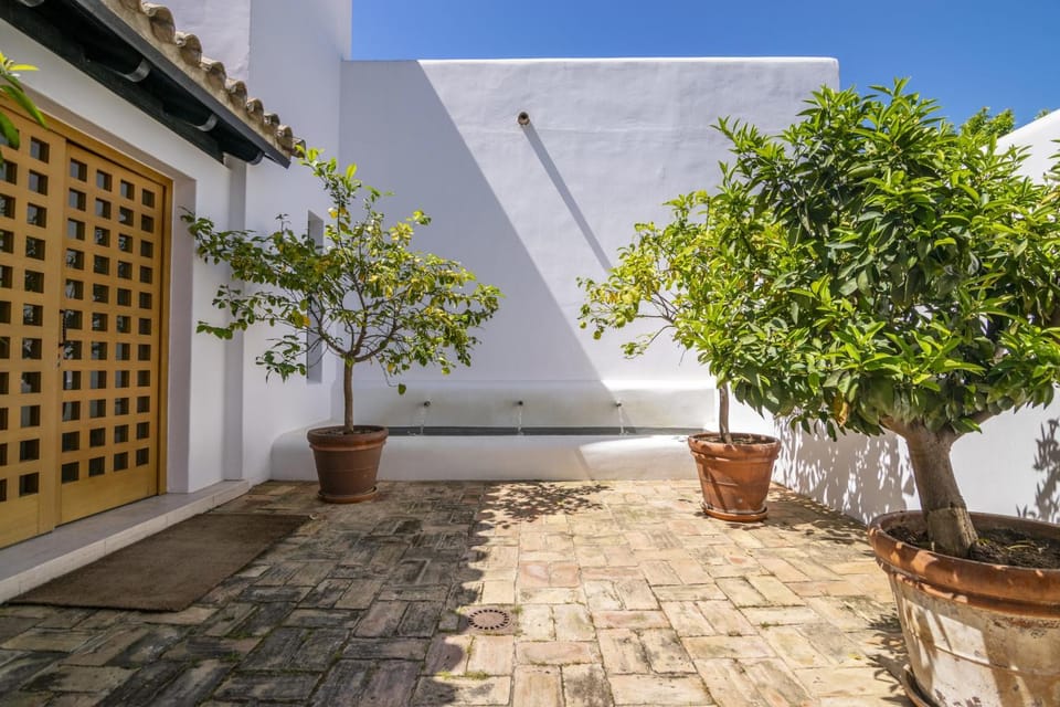 Property building, Patio