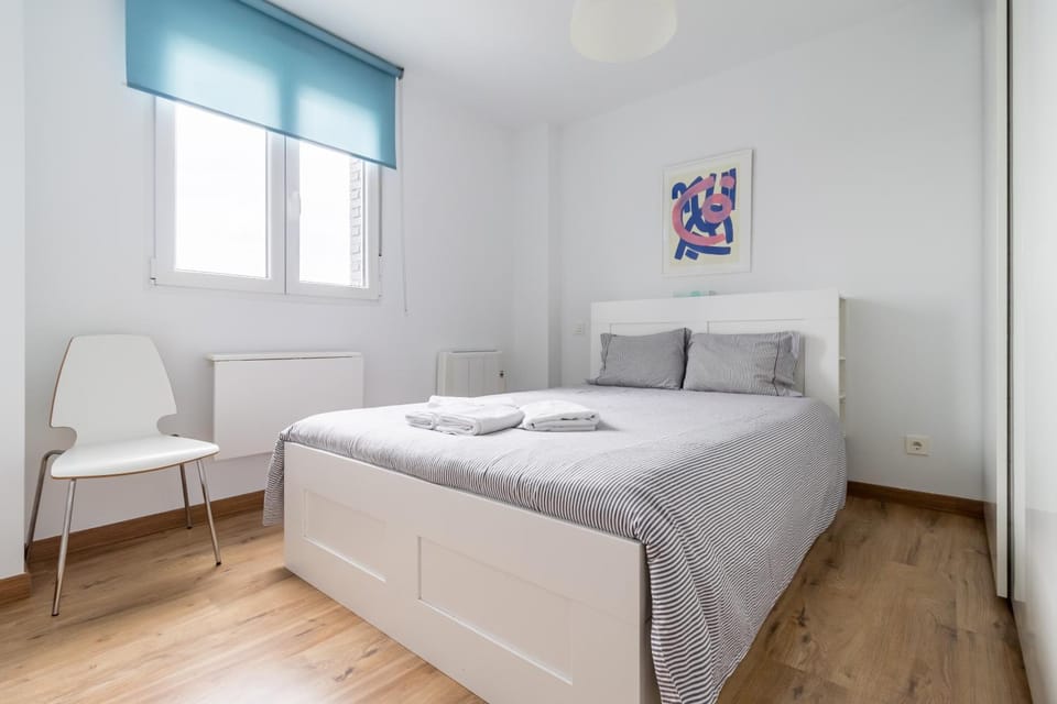 Apartamento luminoso los Castros Apartment in Santander