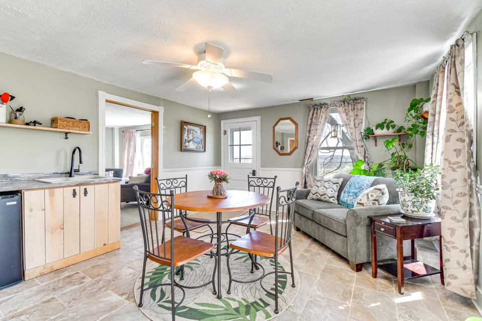 Cozy Conesus Vacation Rental Near Wineries & Lake! Apartment in Finger Lakes