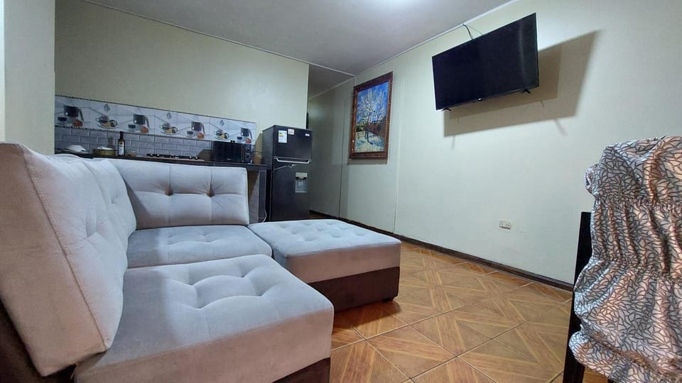 Kitchen or kitchenette, Living room