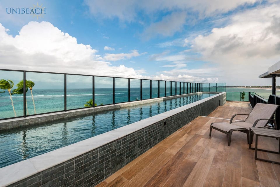 Beachfront flat at Porto de Galinhas beach, close to the natural pools. Apartment in Ipojuca